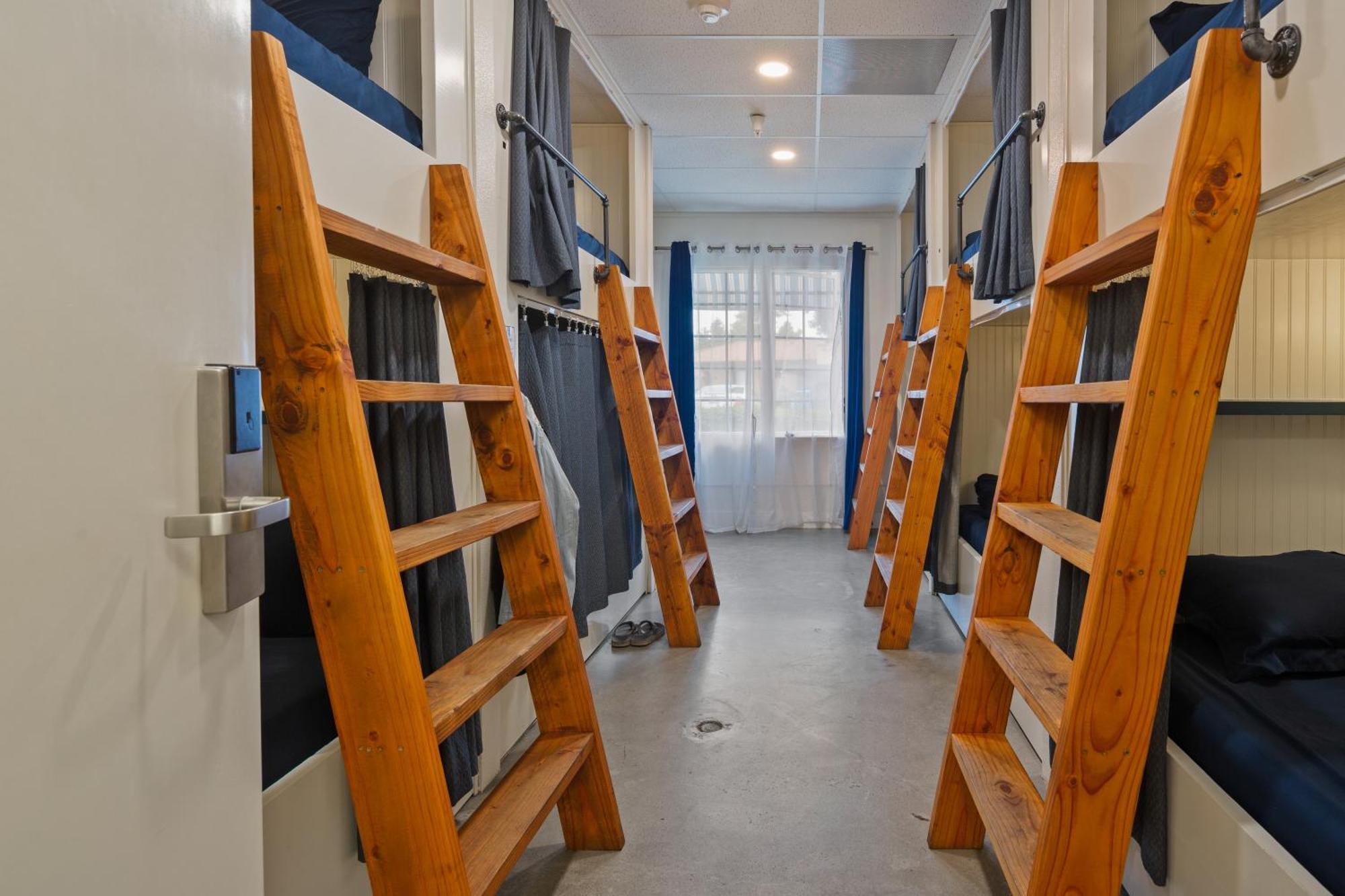 Ith Santa Barbara Beach Hostel Zewnętrze zdjęcie